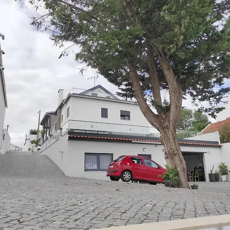 Hall 92 Quartos Com Wc Em Moradia Com Piscina A-das-lebres 民宿 *